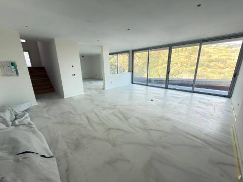 Moradia T3 Venda em Santa Cruz,Santa Cruz