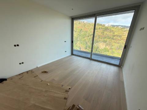 Moradia T3 Venda em Santa Cruz,Santa Cruz