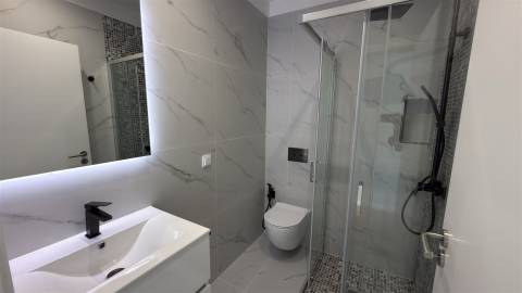 🏡 Moradia T3 de Luxo - Piscina Panorâmica e Vista Mar Definitiva