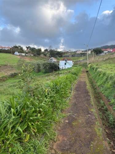 Moradia T3 Venda em Santana,Santana