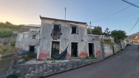 Moradia para Restaurar T2 Venda em Canhas,Ponta do Sol