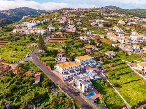 Moradia Geminada T3 Venda em Gaula,Santa Cruz