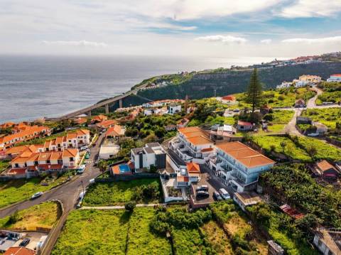 Moradia Geminada T3 Venda em Gaula,Santa Cruz