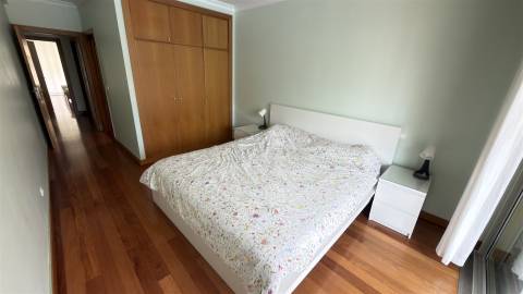 Apartamento T2 Arrendamento em São Martinho,Funchal