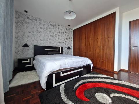 Apartamento T3 Venda em Água de Pena,Machico