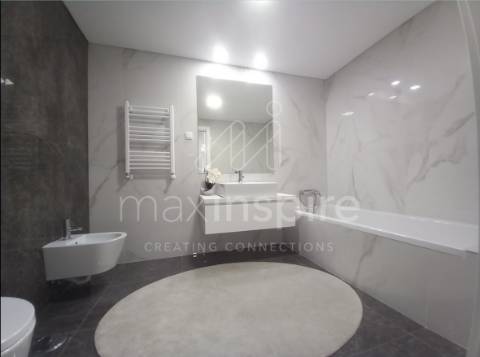 Apartamento T4 Venda em Águas Livres,Amadora