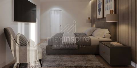 Apartamento T4 Novo - Miraflores