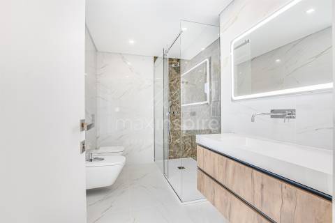 Moradia Contemporânea T3- 10m Parede