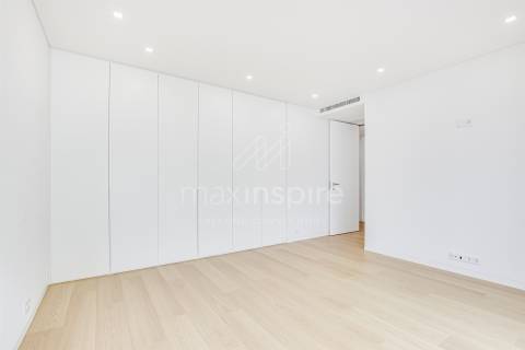 Moradia Contemporânea T3- 10m Parede