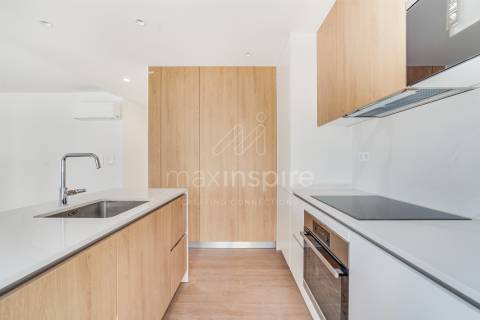 Apartamento T2 Venda em Campolide,Lisboa