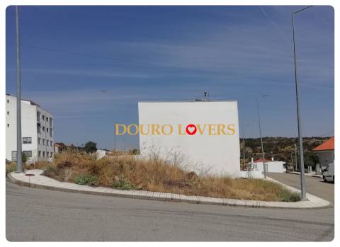 Lote de terreno, Miranda do Douro, Bragança