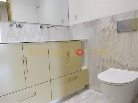 Apartamento T3 para venda na Foz - Porto