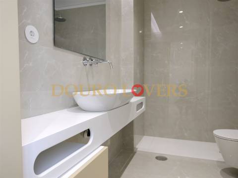 Apartamento T3 para venda na Foz - Porto