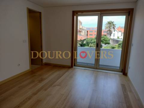 Apartamento T3 para venda na Foz - Porto