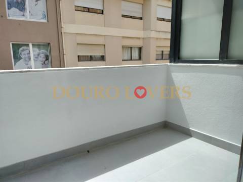 Apartamento T3 para venda na Foz - Porto
