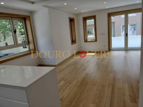 Apartamento T3 para venda na Foz - Porto