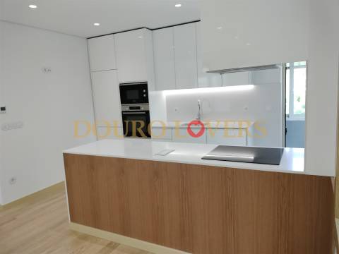 Apartamento T3 para venda na Foz - Porto