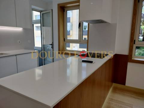 Apartamento T3 para venda na Foz - Porto