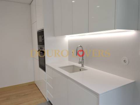 Apartamento T3 para venda na Foz - Porto