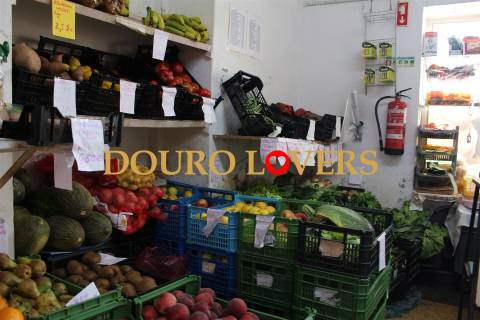 Espaço Comercial em Santa Marinha, Vila Nova de Gaia, Porto