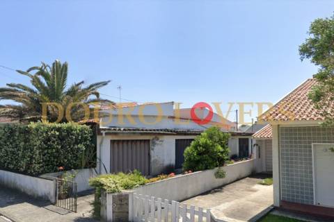 Moradia T3 Terrea, Vila Chã, Vila do Conde