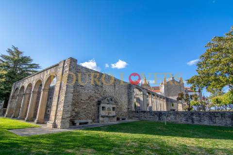 Lote de Terreno para venda em Miranda do Douro - Bragança