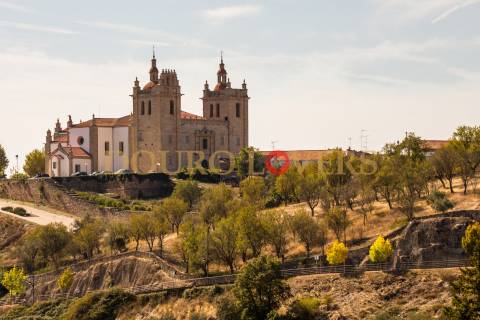 Lote de Terreno para venda em Miranda do Douro - Bragança