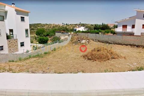 Lote de Terreno para venda em Miranda do Douro - Bragança