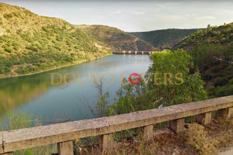 Lote de Terreno para venda em Miranda do Douro - Bragança