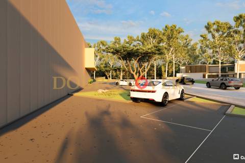 Terreno industrial com projeto aprovado para construção de 2 armazéns na zona Industrial em Serzedo.