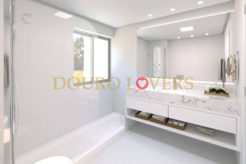 Terreno c/ Projeto Aprovado para Condomínio de 20 Moradias