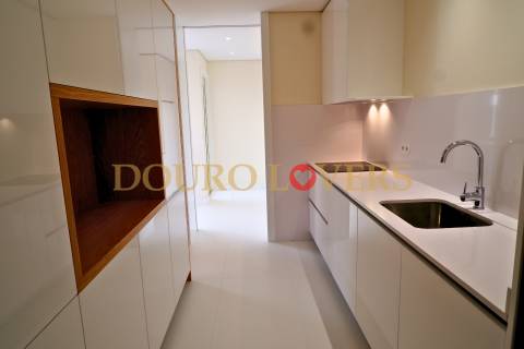 Apartamento T3 em Lordelo do Ouro