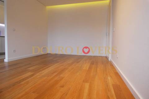 Apartamento T3 Remodelado para venda - Boavista