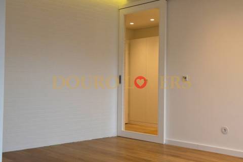 Apartamento T3 Remodelado para venda - Boavista