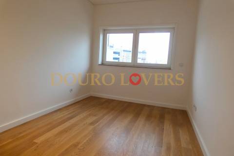 Apartamento T3 Remodelado para venda - Boavista