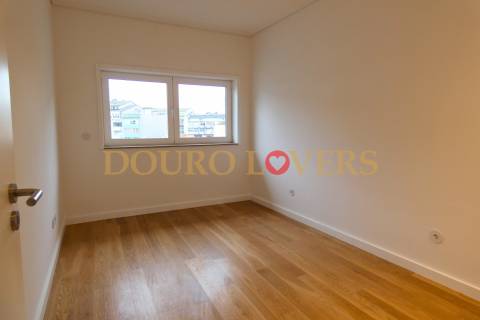 Apartamento T3 Remodelado para venda - Boavista