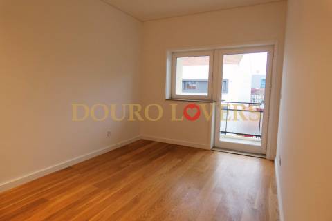 Apartamento T3 Remodelado para venda - Boavista