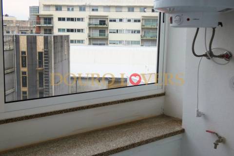 Apartamento T3 Remodelado para venda - Boavista