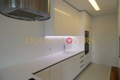 Apartamento T3 Remodelado para venda - Boavista