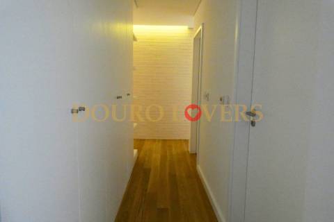 Apartamento T3 Remodelado para venda - Boavista