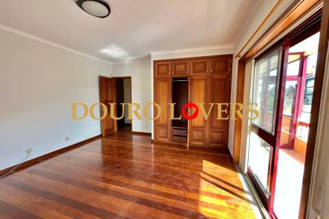 Moradia T4 em Aldoar, Porto