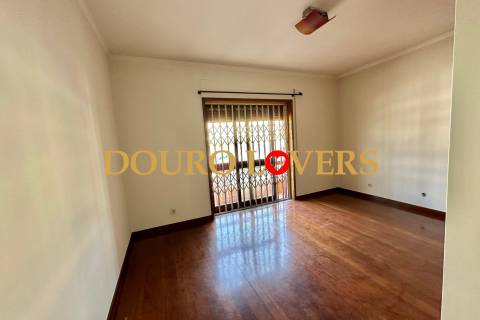 Moradia T4 em Aldoar, Porto