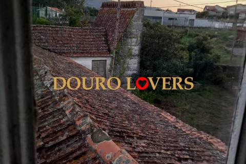 Quinta da Veiga,  casa senhorial antiga inserida em quinta