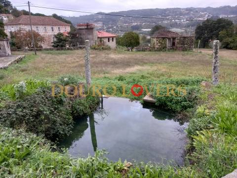 Quinta da Veiga,  casa senhorial antiga inserida em quinta