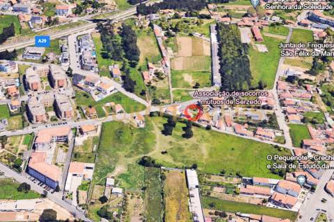 Terreno Urbano com 480m2 - São Félix da Marinha - Vila Nova de Gaia