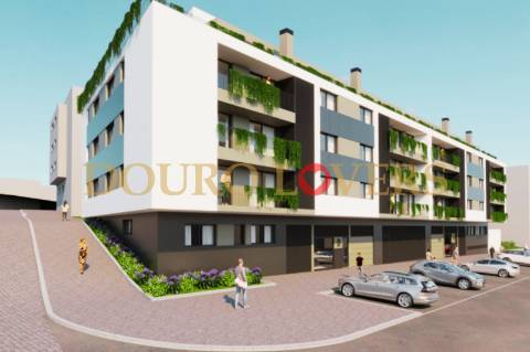 Apartamento T1+1 com varanda, Gondomar