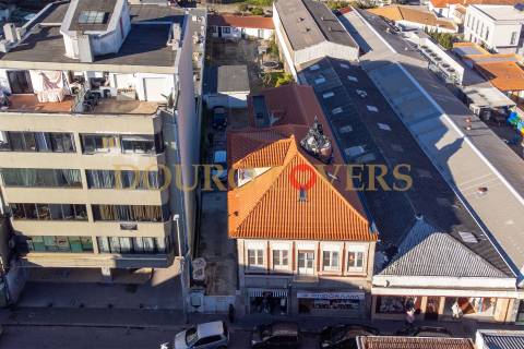 Moradia T5 em São Mamede  de Infesta