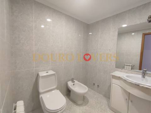 Apartamento T1 mais 1 para Arrendamento no Vyla Penedo em Valadares