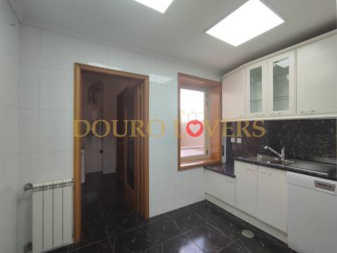 Apartamento T1 mais 1 para Arrendamento no Vyla Penedo em Valadares