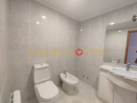 Apartamento T1 mais 1 para Arrendamento no Vyla Penedo em Valadares